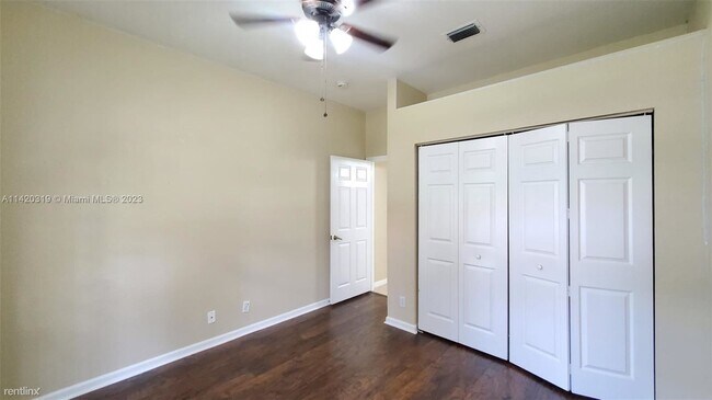 Foto del edificio - 3 br, 2 bath House - 4819 NW 22nd Pl