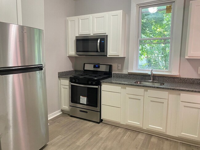 Foto del edificio - 13th Ave