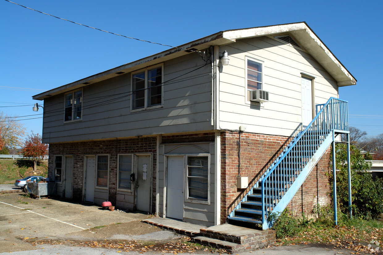 Building Photo - 316 High St