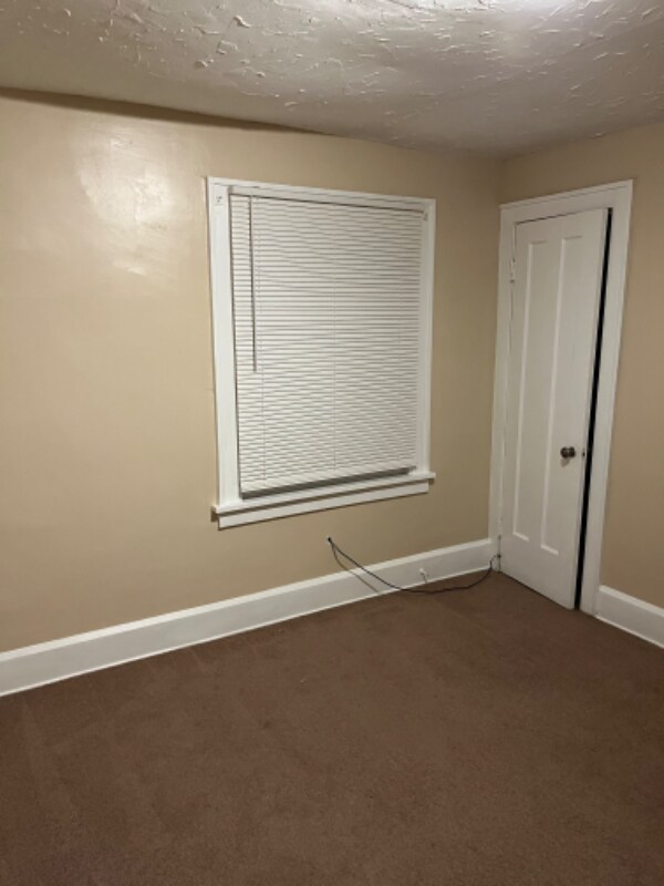 Building Photo - 5108 Miller Ave