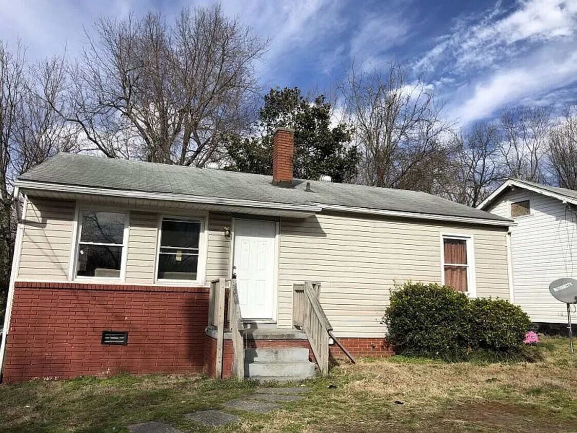 3 Bedroom 1 Bath Home in High Point House Rental in High Point, NC