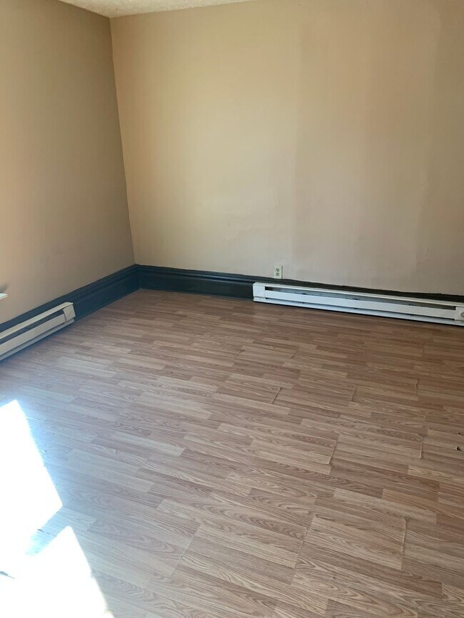 Foto del edificio - 1337 Lynn St