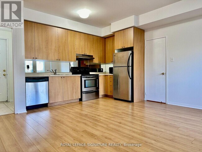 Photo du bâtiment - 3088 Eglinton Ave W