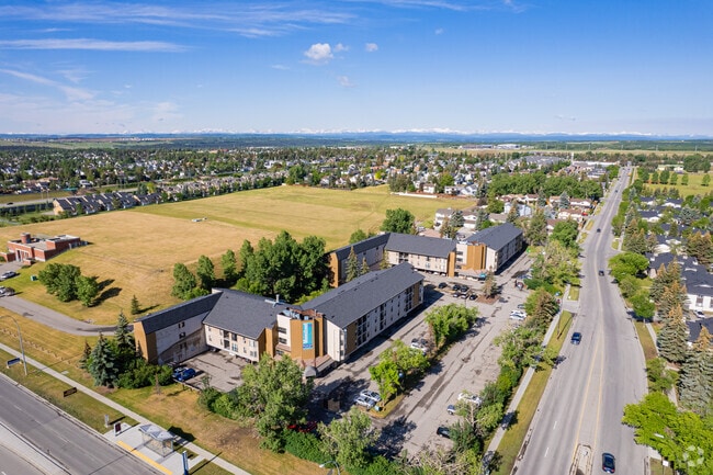 Aerial Photo - Cedarbrae Manor Apartments