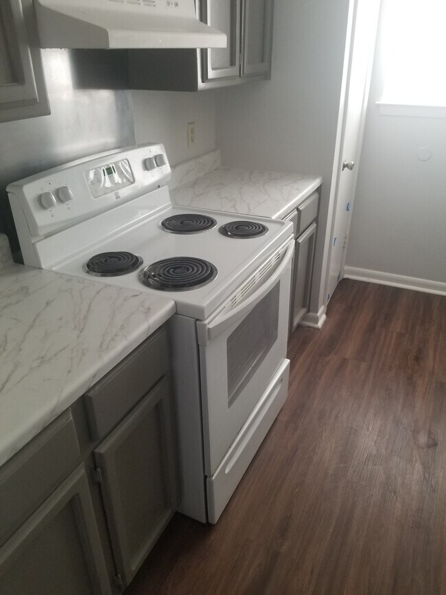 8736 Elvin Dr Unit D, Baton Rouge, LA 70810 Apartments in Baton Rouge