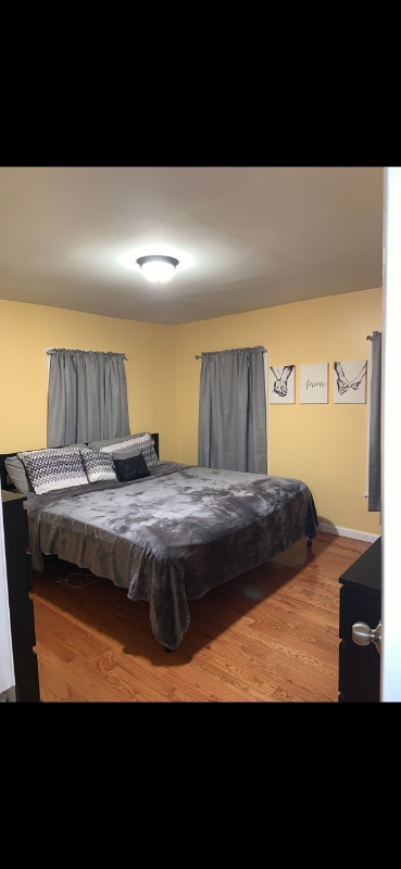 Building Photo - 18 High St