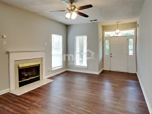 Building Photo - 12103 Kempshott Court