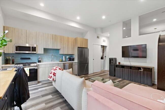 Foto del edificio - 2317 N Clark St