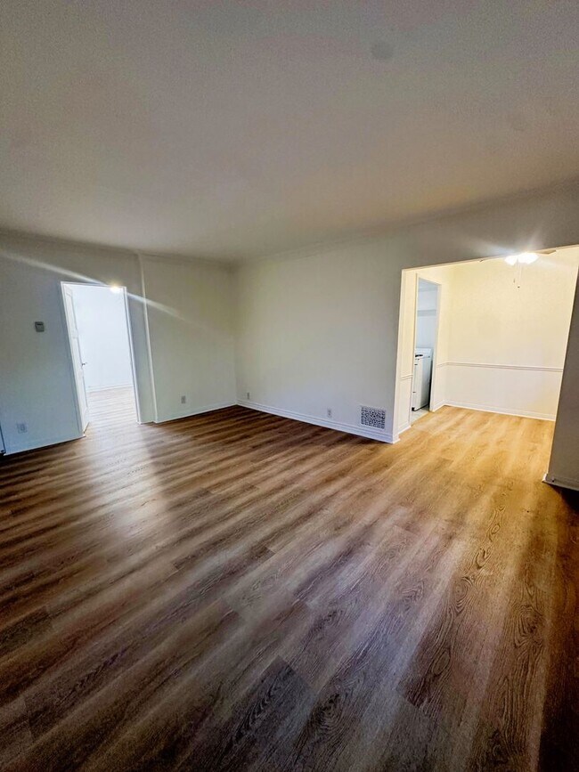 Foto del interior - Hayworth Courtyard Apartments – West Hollywood Living
