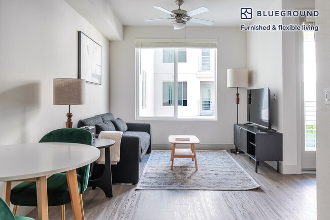 Foto del edificio - 44758 Old Warm Springs Blvd