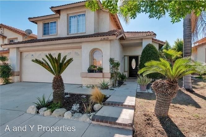 Foto principal - 4 br, 3 bath House - 22819 WIMPOLE ST.