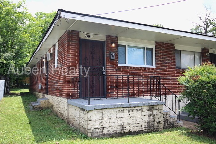 Foto principal - 2BR/1BA Duplex - Vouchers Accepted!