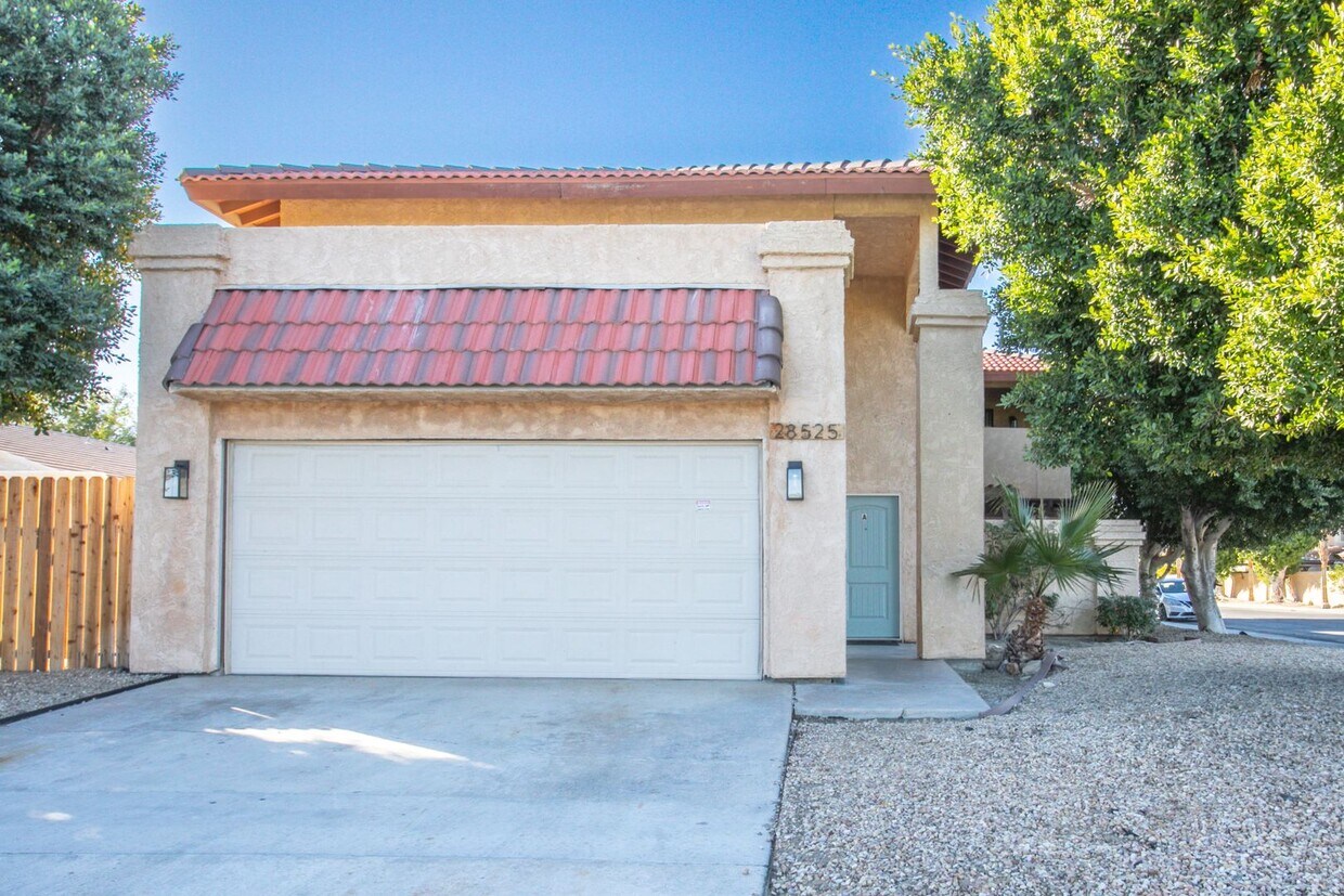 Primary Photo - 28525 Ave. La Paz