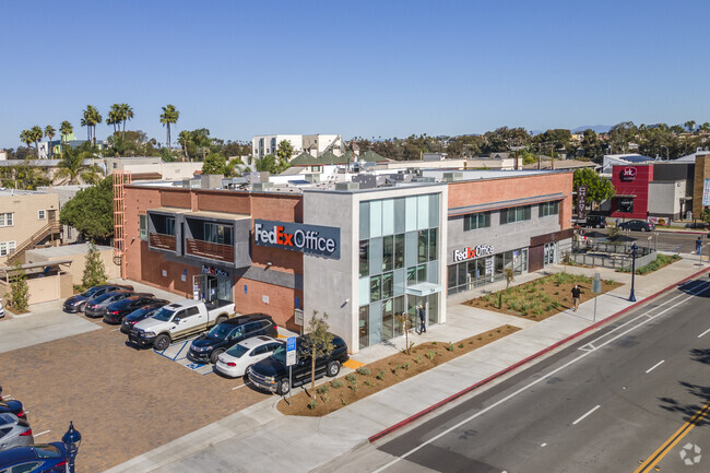 Aerial - Lofts at 734 University Ave