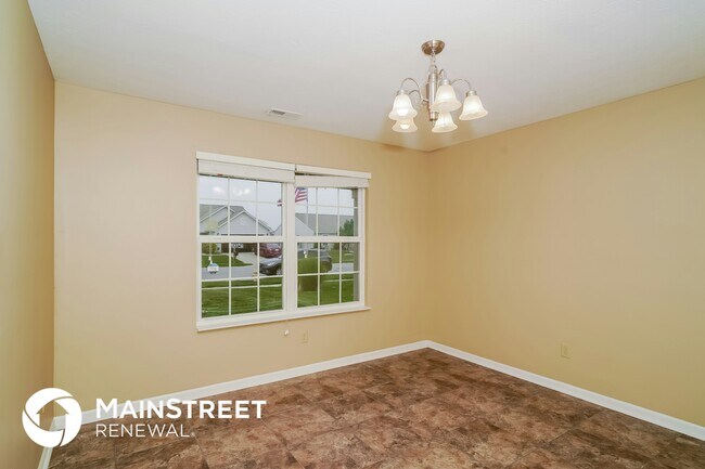 Building Photo - 619 Findlay Ln