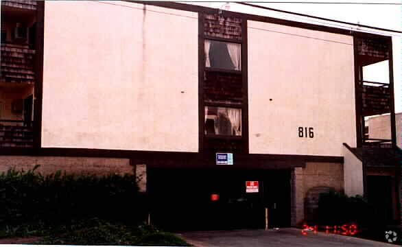 Building Photo - Washington Apartments