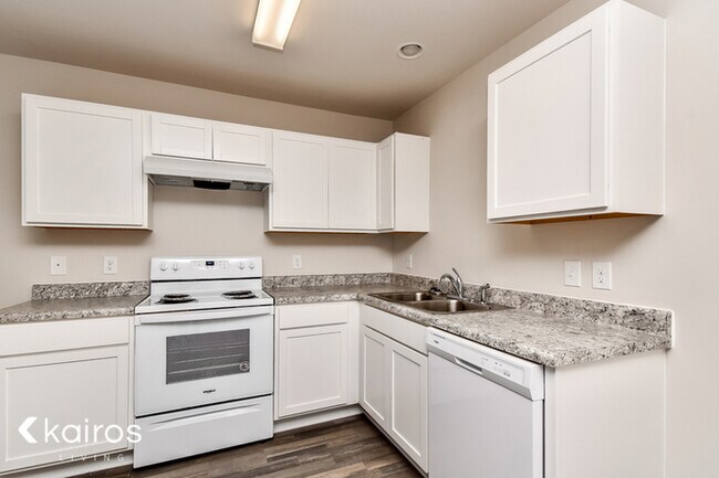 Building Photo - 5029 Old Magnolia Ln