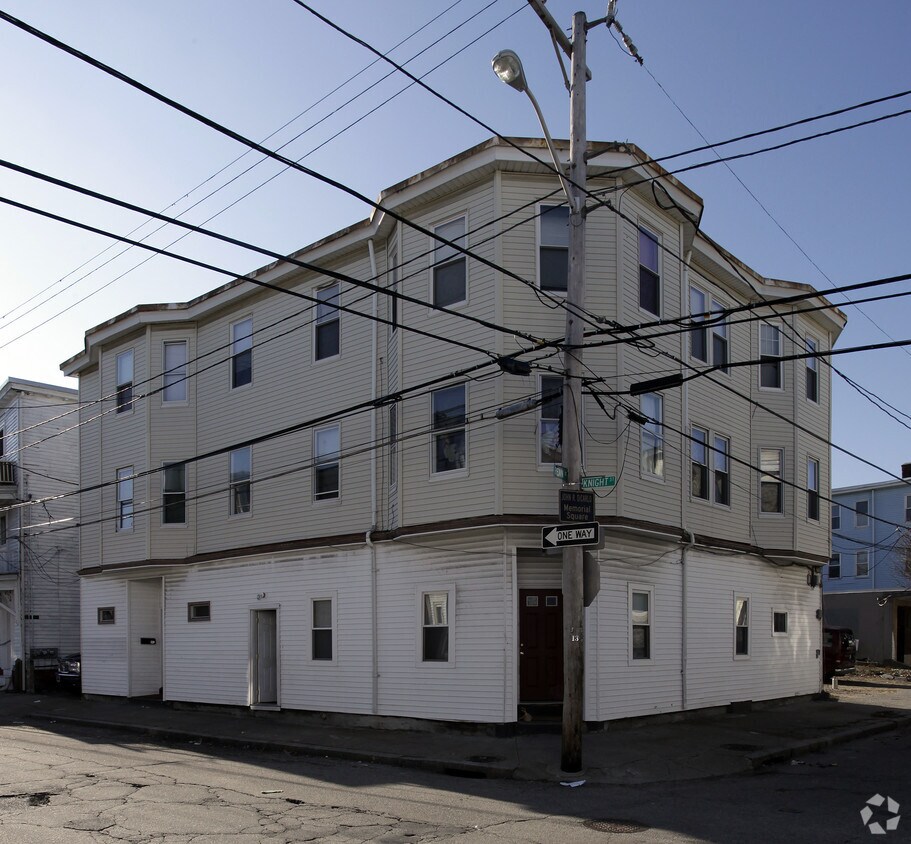 Primary Photo - 125 Knight St