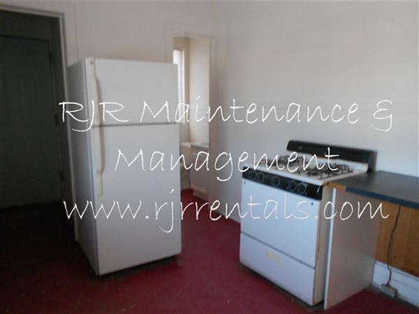 Foto del edificio - 301 E Avenue C