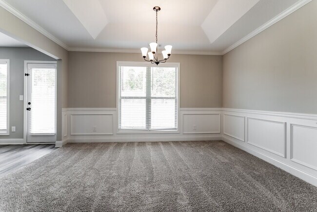Foto del edificio - 76 Heartland Cir