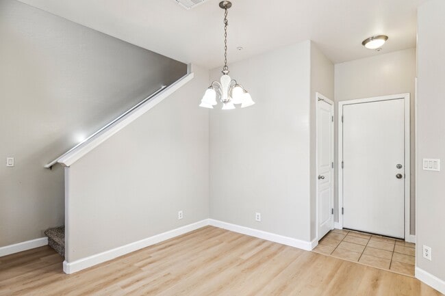 Building Photo - 8777 W Aster Dr