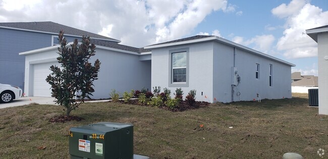 Building Photo - 1214 Salisbury Dr