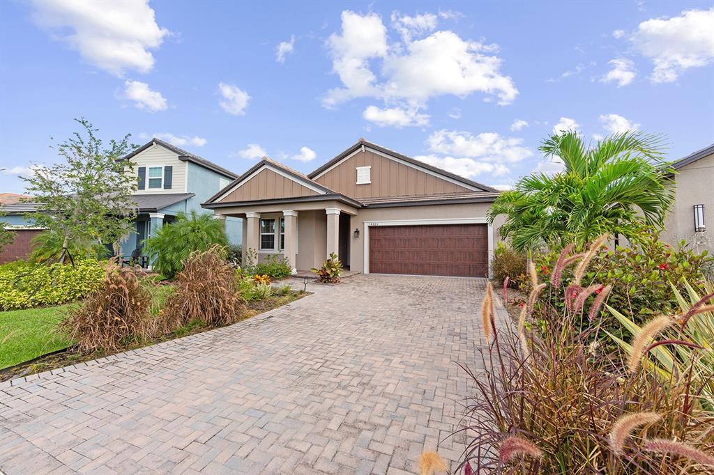 Foto principal - 14265 17th Ct E