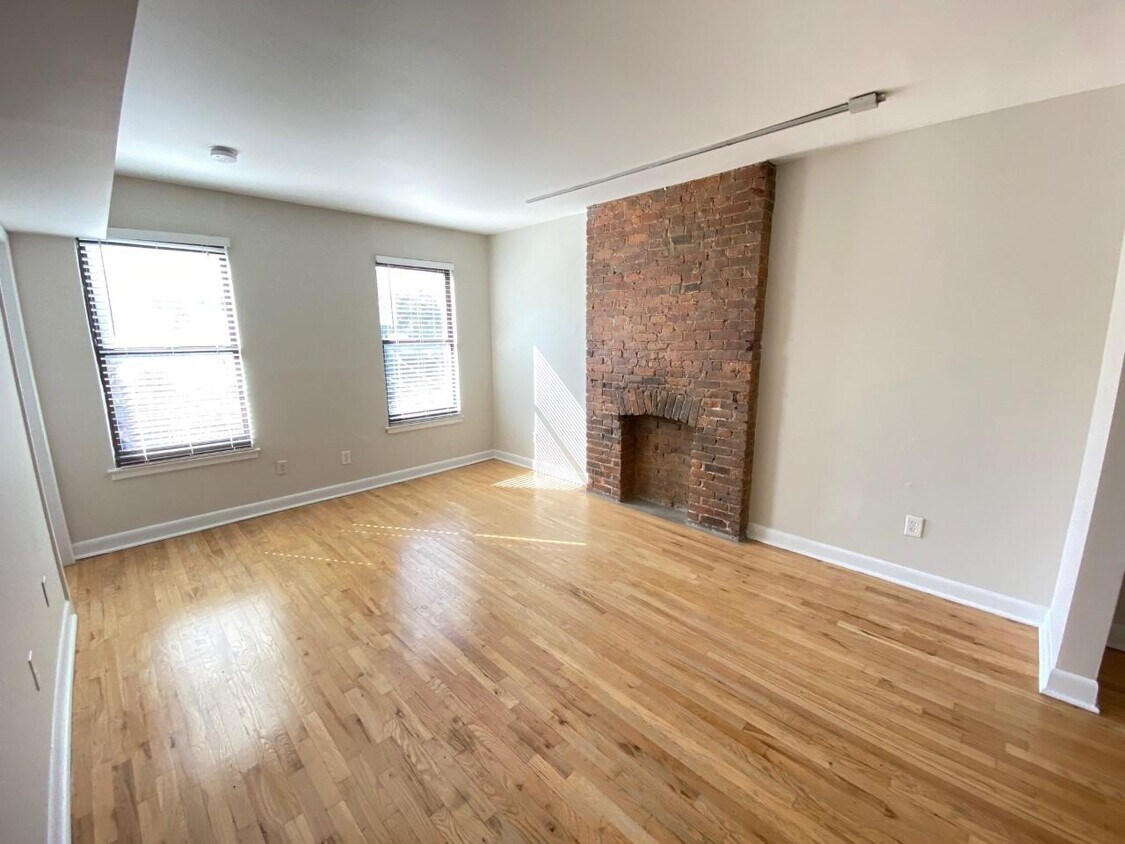 Foto principal - 276 1st St