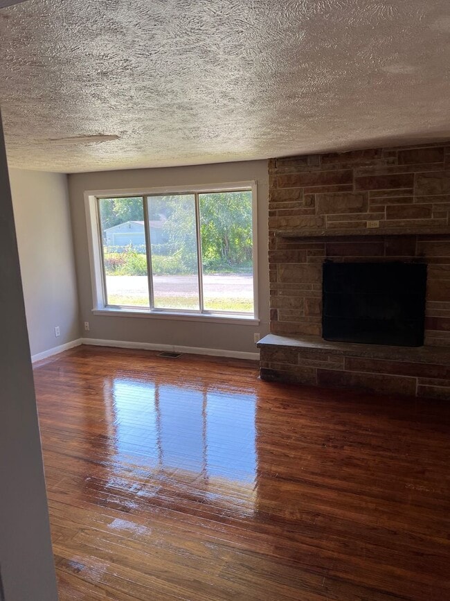 Building Photo - Cornell Duplexes