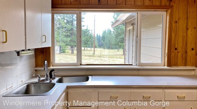 Building Photo - 2 br, 1 bath House - 74 Dry Creek Rd