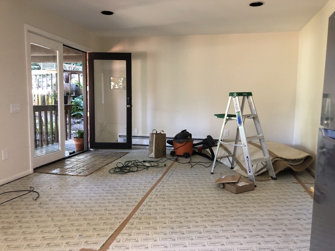 14 Summit Dr, Corte Madera, CA 94925 Apartments in Corte Madera, CA