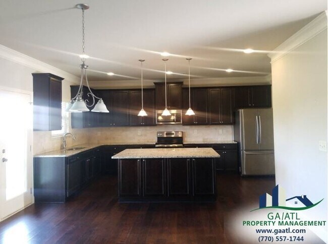 Building Photo - Wonderful 4 Bedroom in Buford
