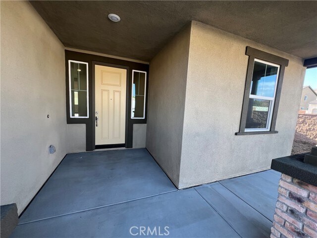 Foto del edificio - 25783 Branson Dr