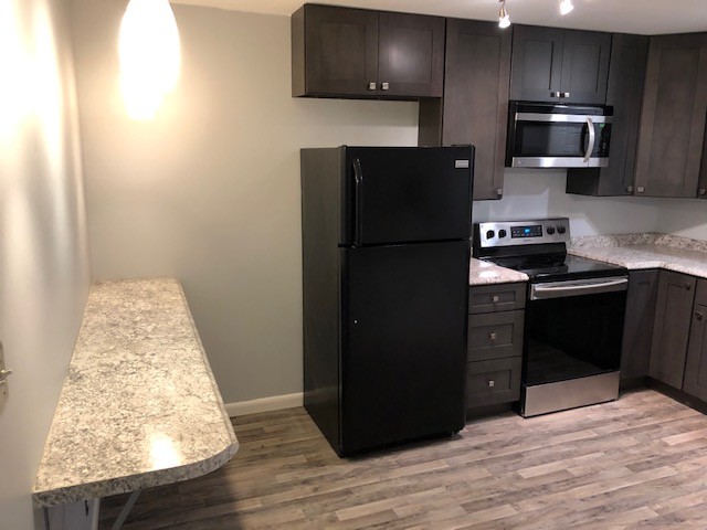 Kitchen - 8509 W Smith St