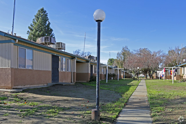 Building Photo - Parkside Apartments