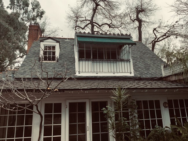 Foto del edificio - 4227 Agnes Ave