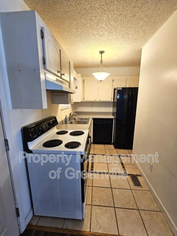 Foto del edificio - 107 Fowler St