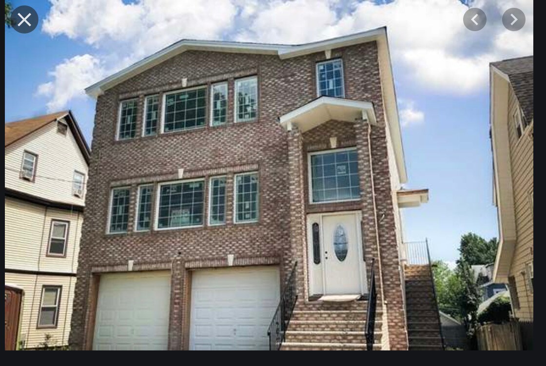 Primary Photo - 72 Argyle Pl