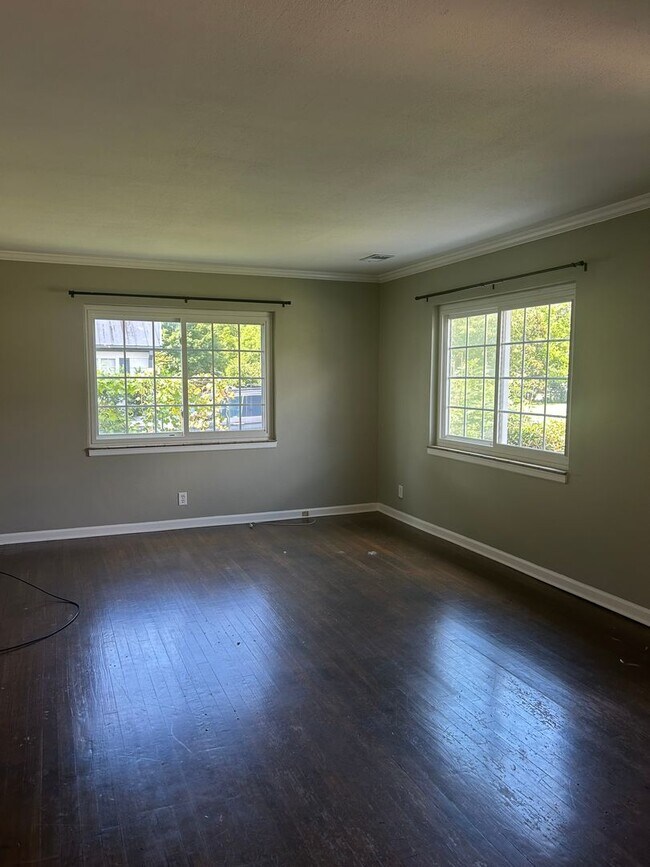 Foto del edificio - Charming Belvoir Home - 2 Bed, 1 Bath, 1 C...