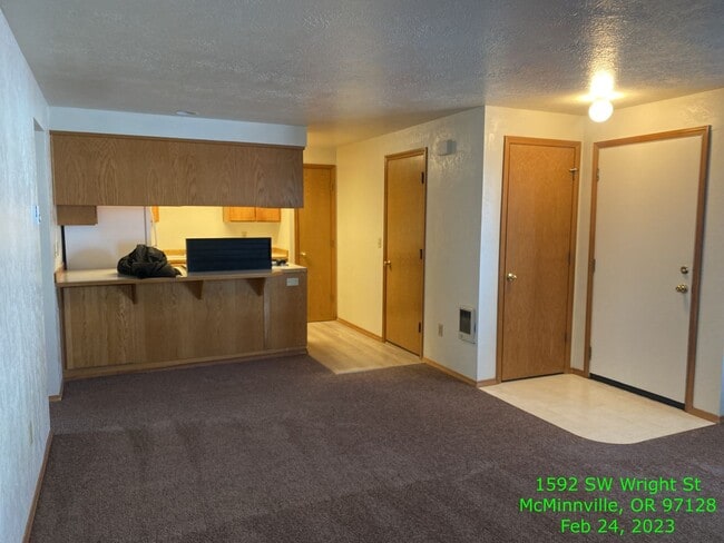 Foto del edificio - 1592 SW Wright St