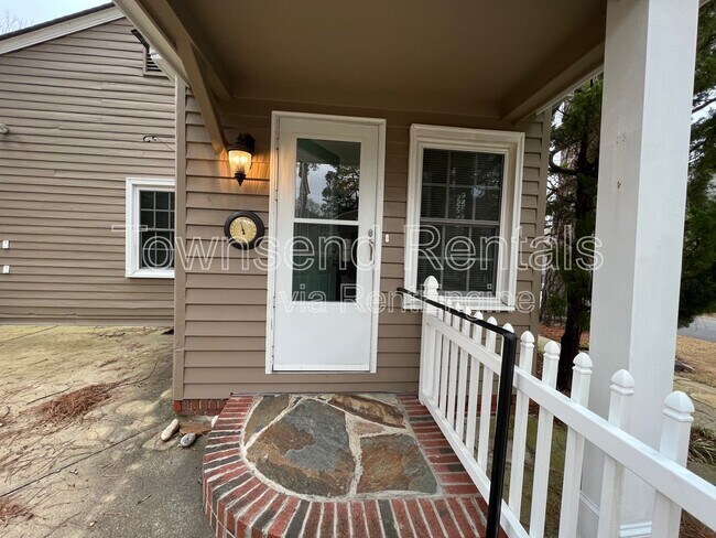 Foto del edificio - 810 Cape Fear Ave