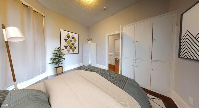 Foto del edificio - 1 br, 1 bath House - 610 Oak St Renovated ...