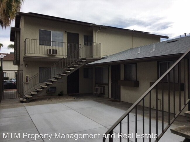 Building Photo - 4568 Altadena Ave