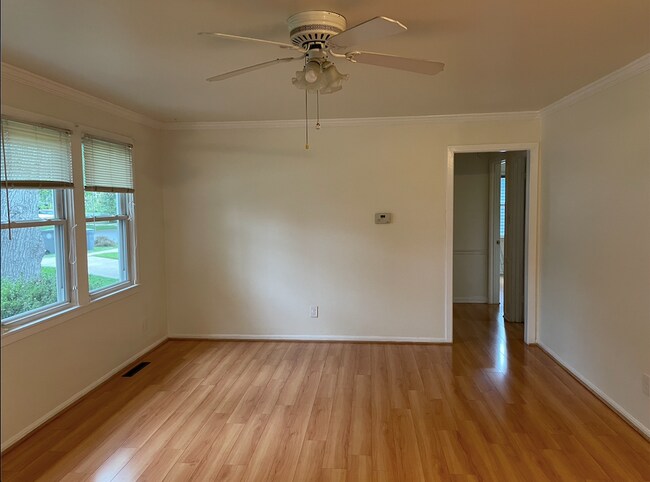 Living Room 2 - 1113 Highwood Rd