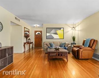 Building Photo - 3 br, 2 bath House - 319 N Stine Rd