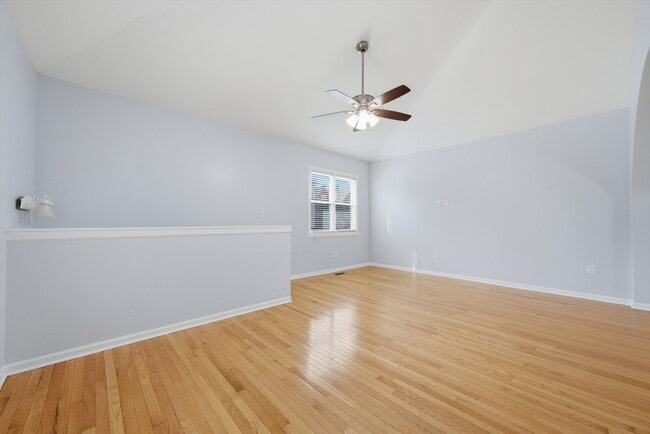 Foto del edificio - 2125 W 18th Pl