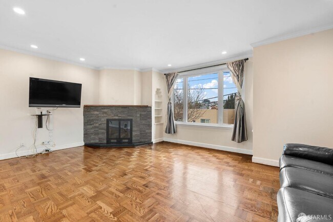 Foto del edificio - 112 Baden St