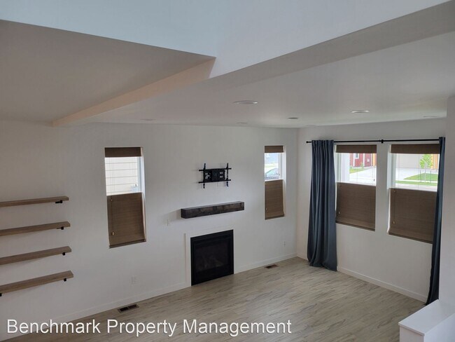 Foto del edificio - 3 br, 2.5 bath House - 1507 New Holland Dr