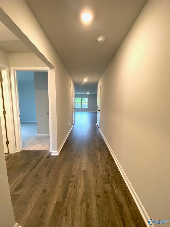 Foto del edificio - 155 Murphy Ln