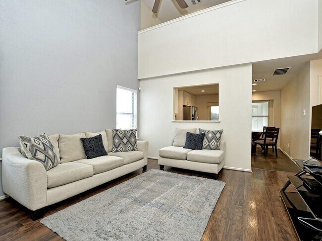 Foto del edificio - 3584 Rock Shelf Ln